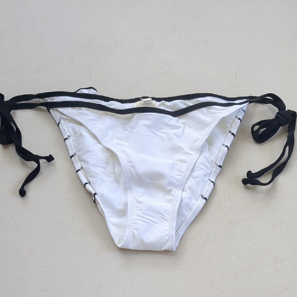 Nicolita White and Black String Bikini - Picture 1 of 6